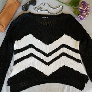 Double Zero Black and White Loose Knit Sweater